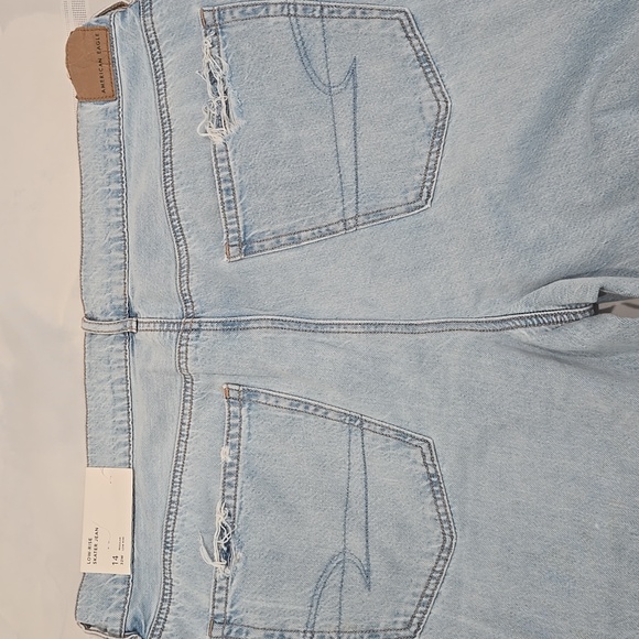 American Eagle Outfitters Light Blue Low- Rise Skater Jeans - Picture 8 of 9